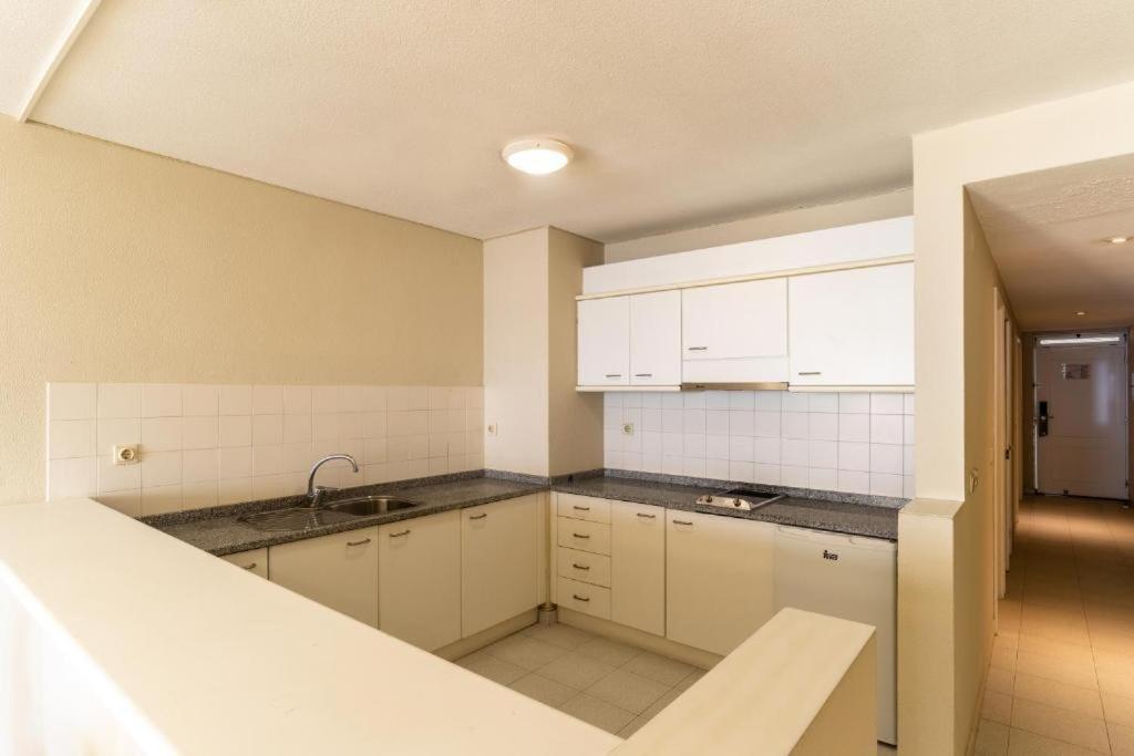 Tranquil Beachside - Atlantic Gardens Apartamento